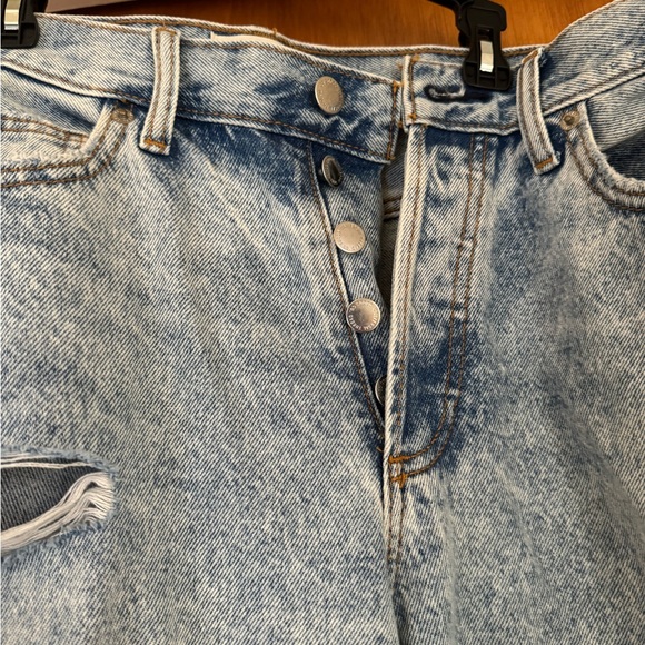 Universal Thread jeans - Picture 3 of 8